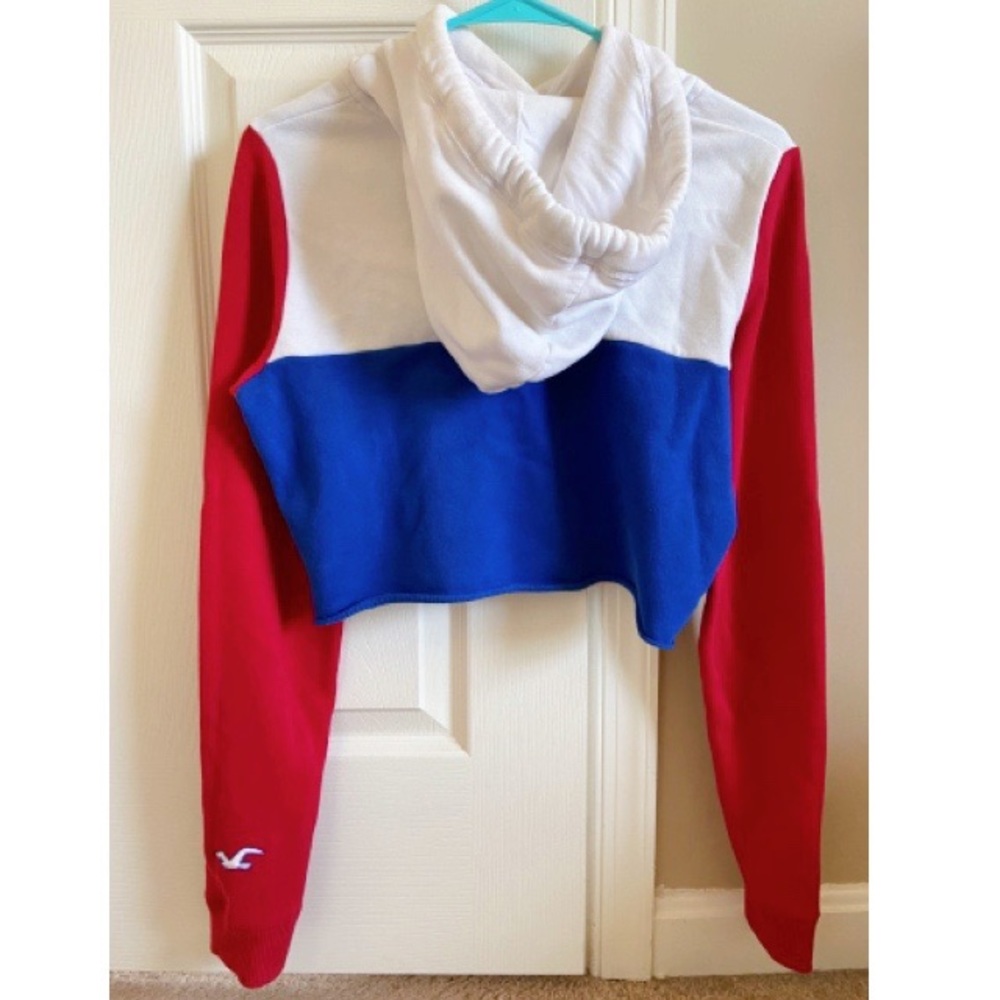 Red white and blue cropped Hollister hoodie